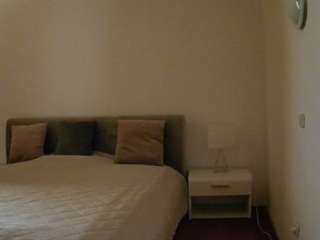 voyeurcam-julmodels-living-6