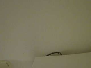 voyeurcam-julmodels-living-6