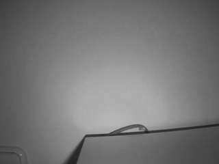 voyeurcam-julmodels-living-6