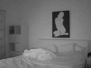 voyeurcam-julmodels-living-6