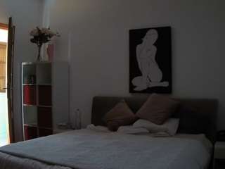 voyeurcam-julmodels-living-6 Profile Image