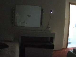voyeurcam-julmodels-living-6 webcam model