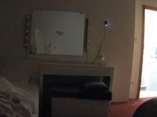 voyeurcam-julmodels-living-6