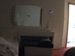 voyeurcam-julmodels-living-6