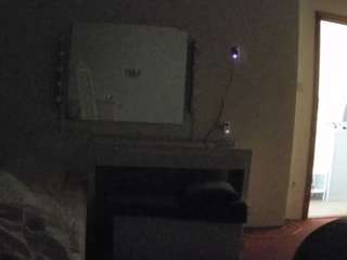 voyeurcam-julmodels-living-6