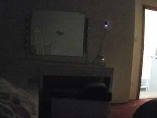 voyeurcam-julmodels-living-6