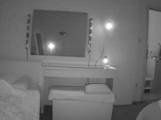 voyeurcam-julmodels-living-6