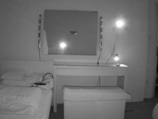 Julmodels Living-6 live webcam show