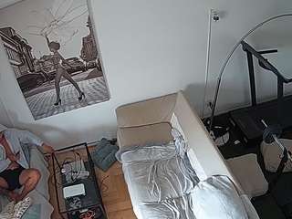 Voyeur Living camsoda voyeurcam-julmodels-living-7