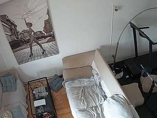 Voyur House camsoda voyeurcam-julmodels-living-7