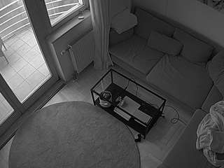 voyeurcam-julmodels-living-7