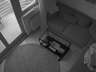 voyeurcam-julmodels-living-7