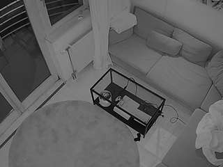 voyeurcam-julmodels-living-7
