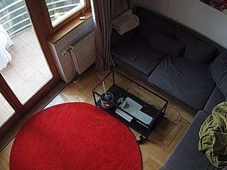 voyeurcam-julmodels-living-7
