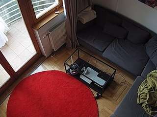 voyeurcam-julmodels-living-7