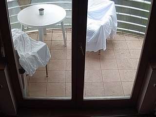 voyeurcam-julmodels-living-7