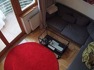 voyeurcam-julmodels-living-7
