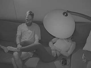voyeurcam-julmodels-living-7