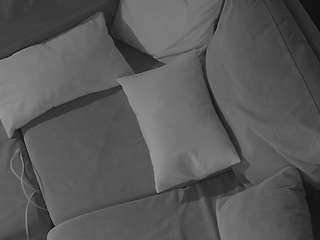  voyeurcam-julmodels-living-7 chat room