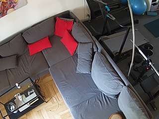 voyeurcam-julmodels-living-7