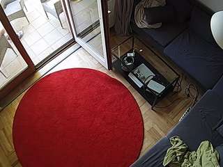 voyeurcam-julmodels-living-7