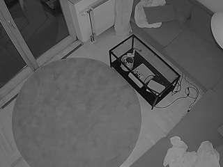voyeurcam-julmodels-living-7