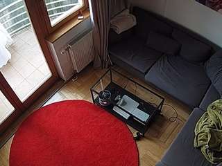 voyeurcam-julmodels-living-7