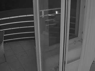 voyeurcam-julmodels-living-7