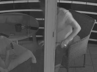 voyeurcam-julmodels-living-7