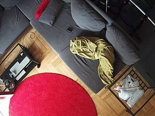 voyeurcam-julmodels-living-7