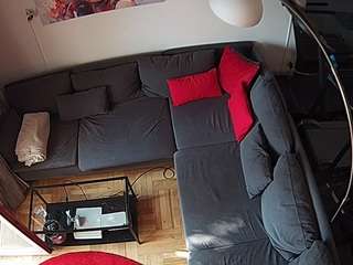 voyeurcam-julmodels-living-7