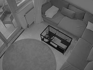 voyeurcam-julmodels-living-7