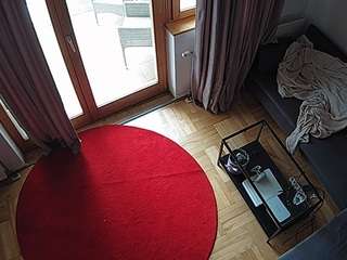 voyeurcam-julmodels-living-7