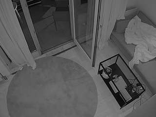 voyeurcam-julmodels-living-7