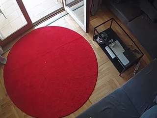 voyeurcam-julmodels-living-7