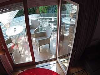 voyeurcam-julmodels-living-7