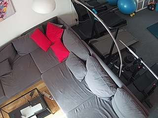 voyeurcam-julmodels-living-7