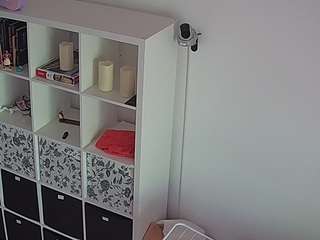 voyeurcam-julmodels-living-7