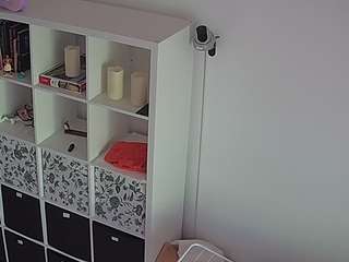 voyeurcam-julmodels-living-7