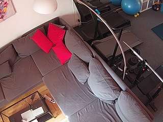 voyeurcam-julmodels-living-7