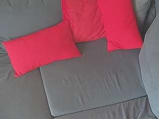voyeurcam-julmodels-living-7