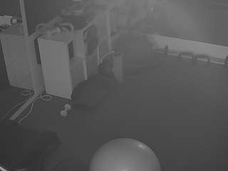 voyeurcam-julmodels-living-7