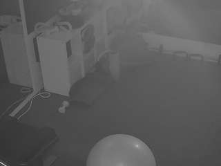 voyeurcam-julmodels-living-7