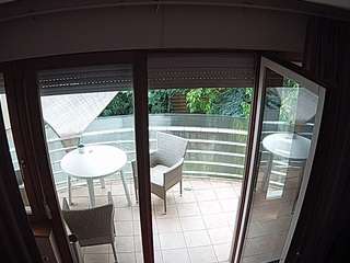 voyeurcam-julmodels-living-7