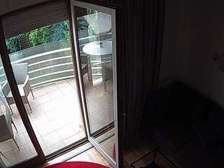 voyeurcam-julmodels-living-7