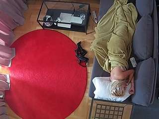 voyeurcam-julmodels-living-7