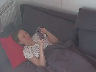 voyeurcam-julmodels-living-7