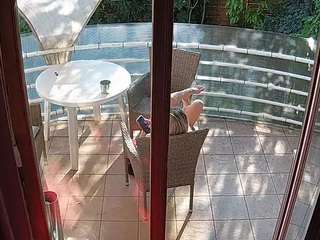 voyeurcam-julmodels-living-7