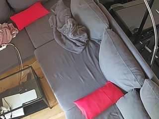 voyeurcam-julmodels-living-7