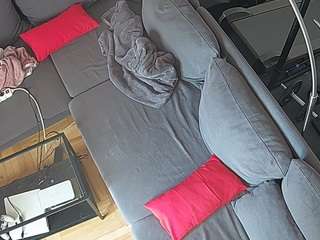 voyeurcam-julmodels-living-7